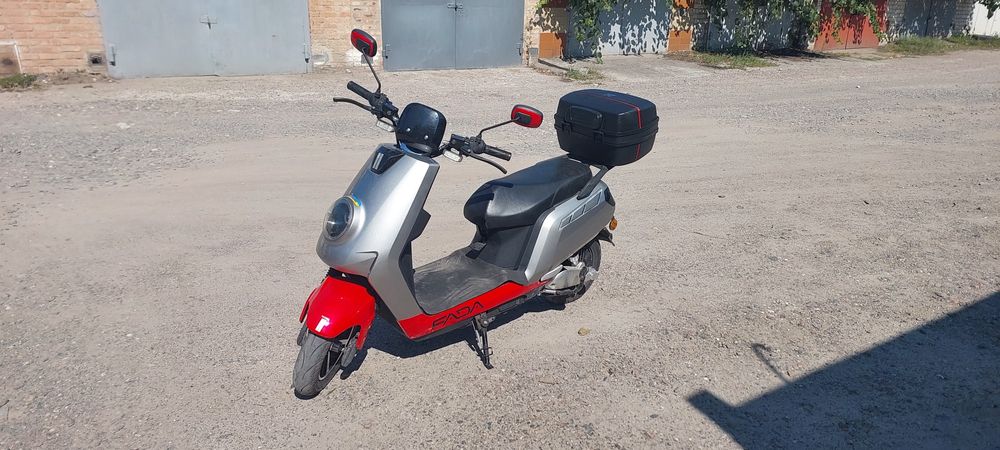 ПРОДАМ ЕЛ. СКУТЕР FADA NIO 2000W