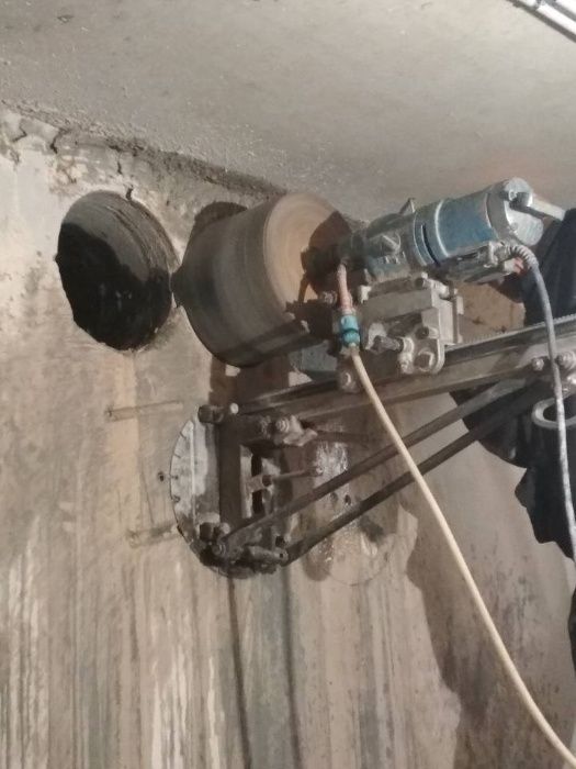 Алмазное сверление отверстий, резка бетона, бурения железобетон.