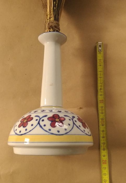 Jarra em Porcelana