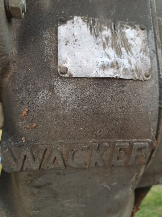Skoczek wacker bs 100y