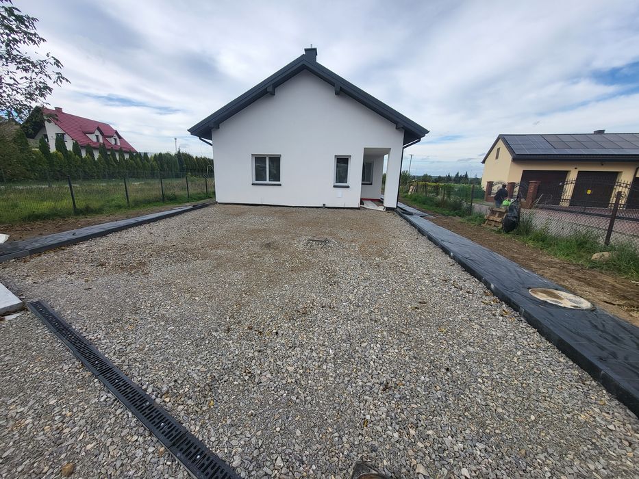 Brukarstwo, usługi brukarskie, minikoparka, wywrotka 3,5t