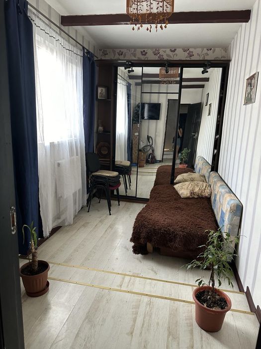 Сдаю дом в центре  города,со своим двориком, недалеко от Жд Вокзала