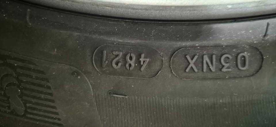 Jantes Mustang 235/50R18