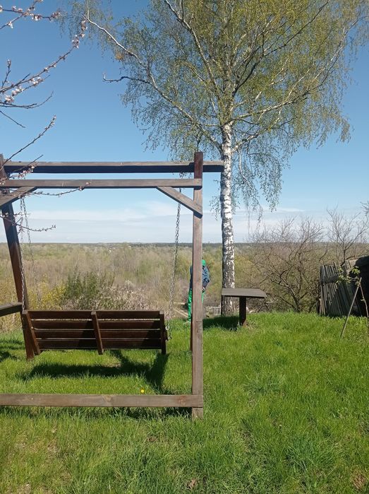 Окремо розташований будинок. 5сот. землі, є-ВІДНОВЛЕННЯ .
