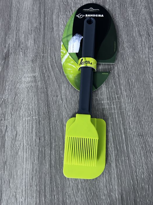 Kitchen Set: Brush and Scraper435807299663319041