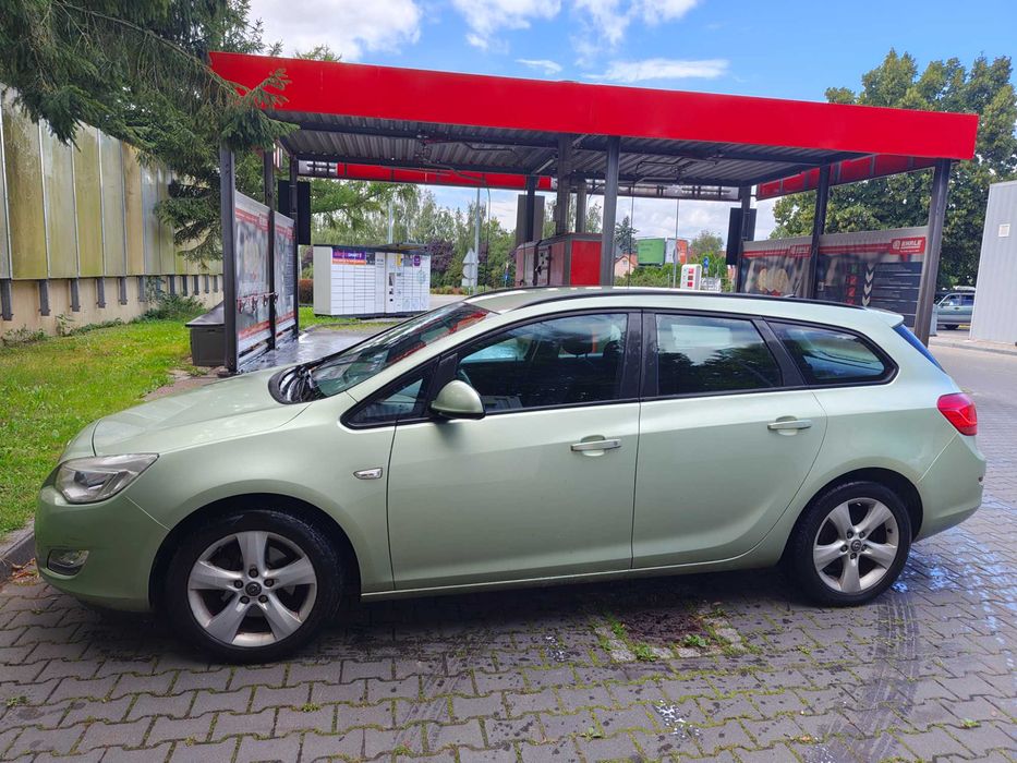 Opel Astra J 1.7