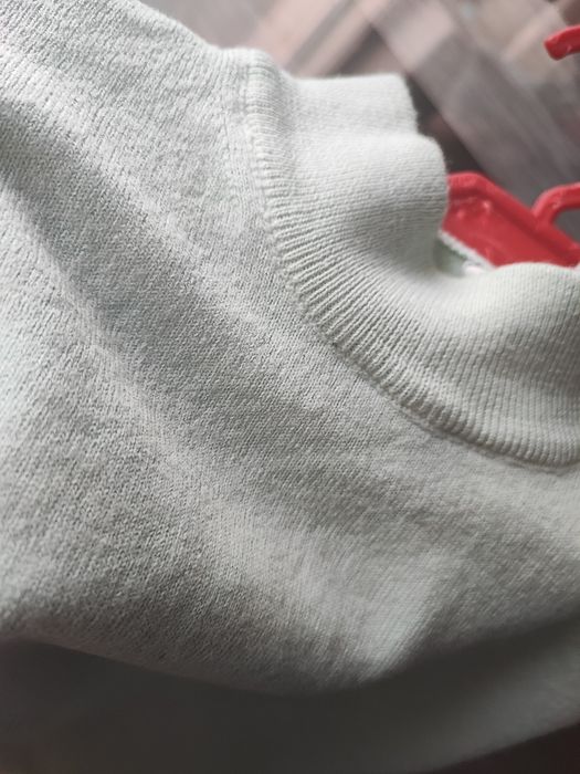 Sweterek włoski miętowy r. S stan igła mięciutki