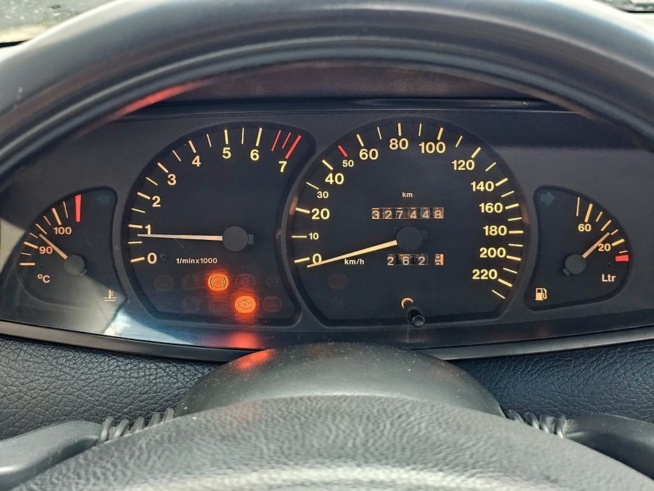Opel Omega B 1997 2.0 механіка