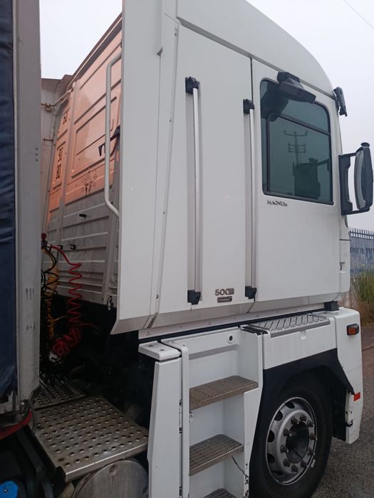 Renault Magum 500 -  aceito troca por camião pequeno