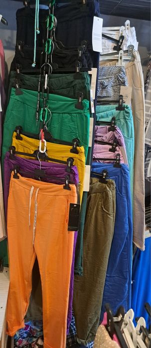 Spodnie gnieciuchy promocja