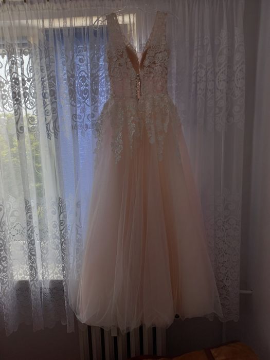 Piękna długa suknia ślubna 36 S kwiaty róż gorset