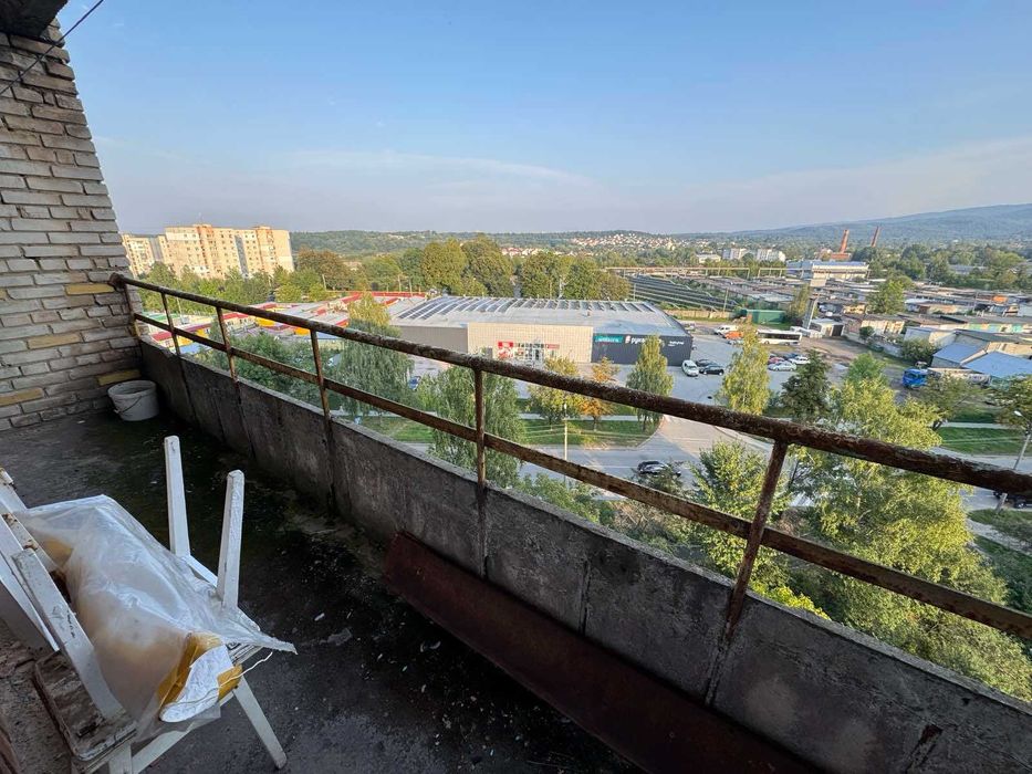 Продаж 4-х кімнатної квартири, під ремонт, вул. Коваліва, м. Борислав!