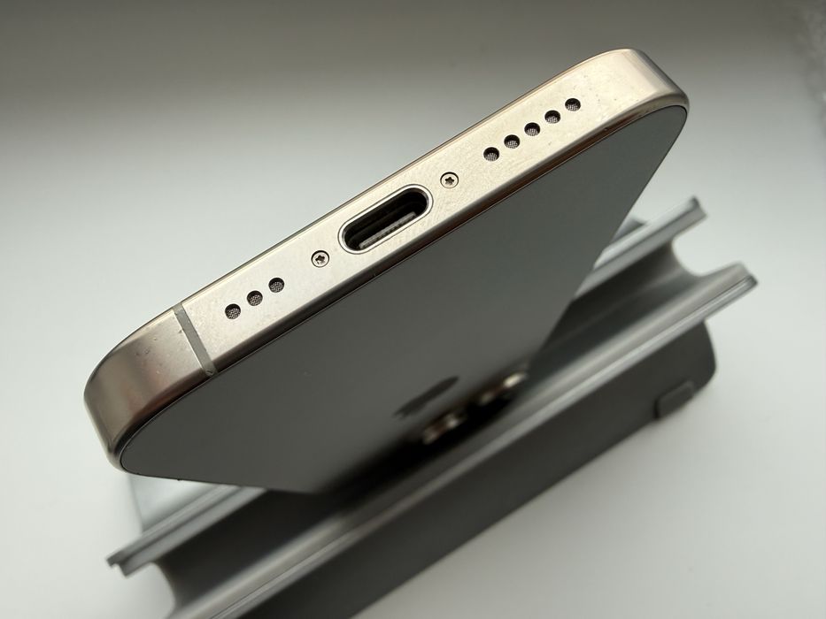 Apple iPhone 16 Pro 128gb Natural Neverlock 94%