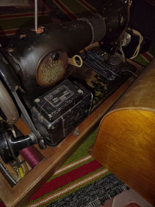 Швейная машинка ПМЗ электро