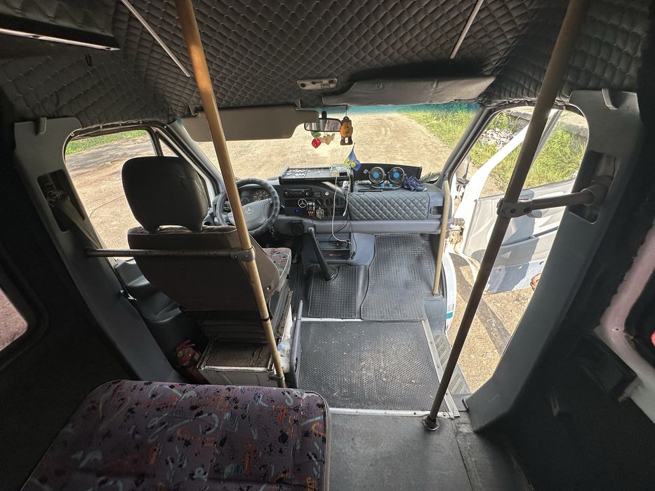 Мерседес Спрінтер/Автобус/412/2.9/Mercedes-Benz Spriner