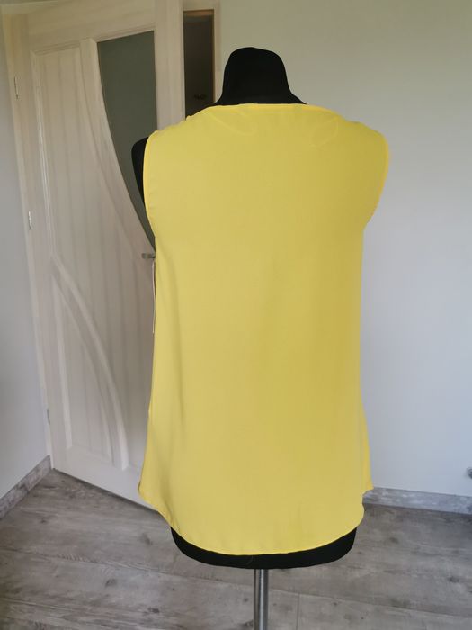 Bluzka r. XS nowa z metką Zara