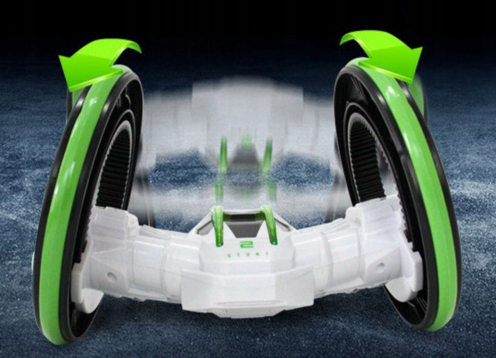 Samochód Akrobata Zdalnie Sterowany Auto Robot + Pilot na baterie.