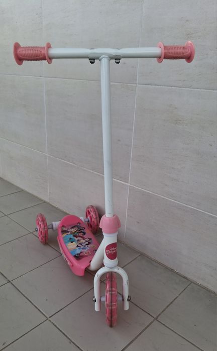 Trotinete Princesas Disney