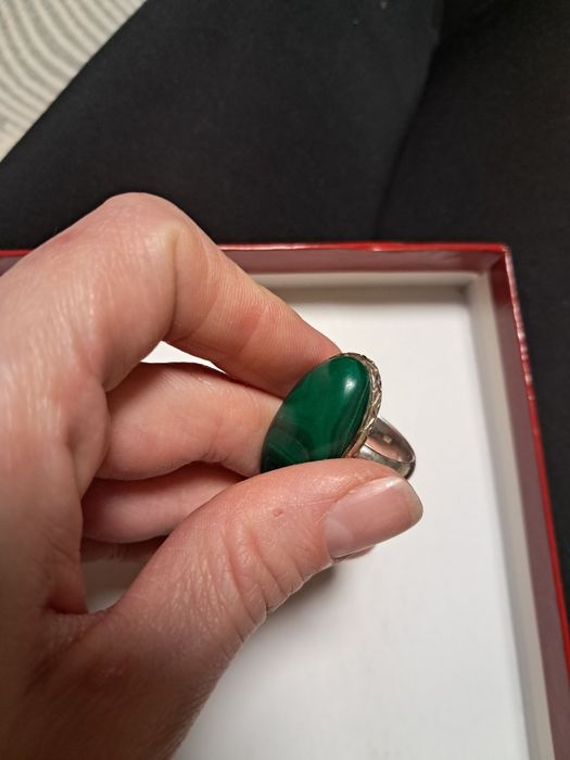 Перстень срібний,з малахітом. Каблучка. Кольцо