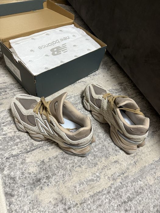 Кросівки New Balance 9060 Mushroom (Оригінал)(39.5 р)