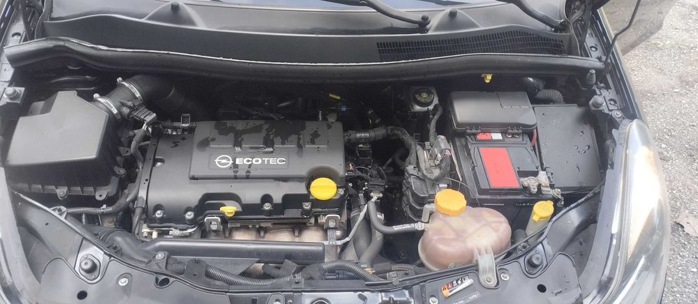 Opel corsa hatchback