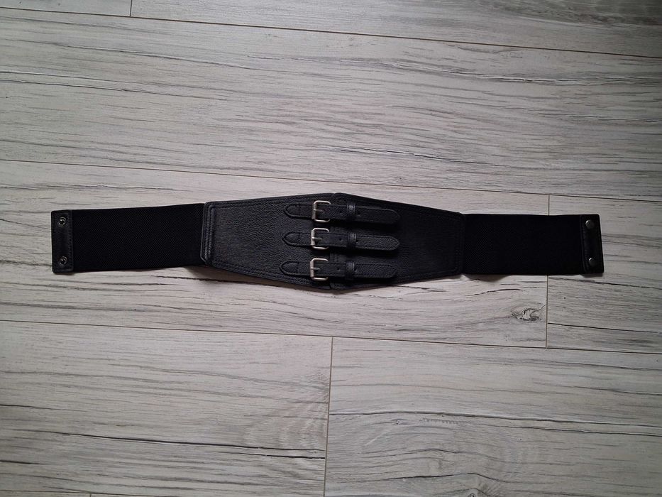 Pas do talii, czarny