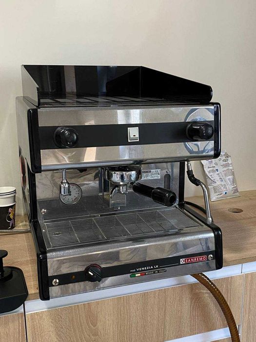 Кава для бізнесу: з обладнанням або без