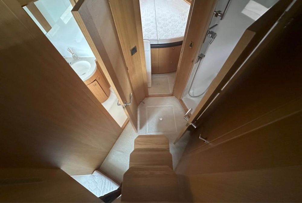 Яхта Галеон 385 Флайбридж