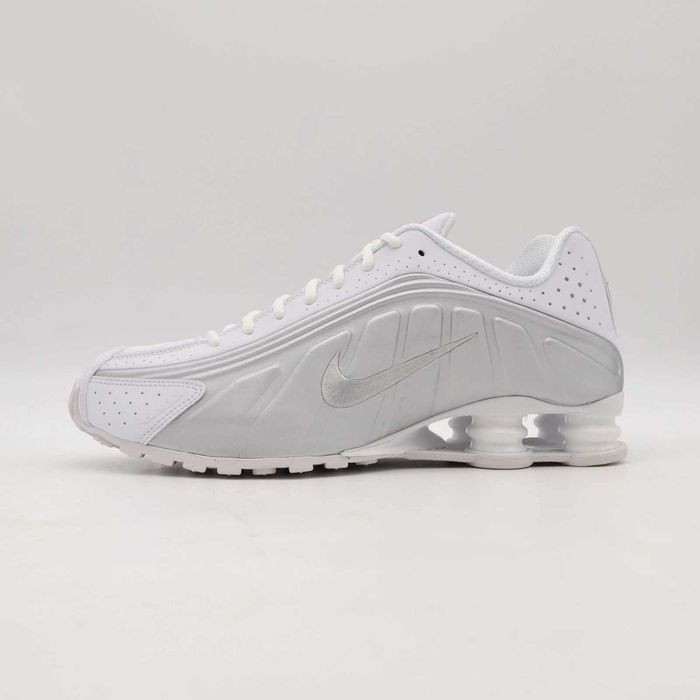 Nike Shox R4 White Bright Crimson Metallic Silver R.43