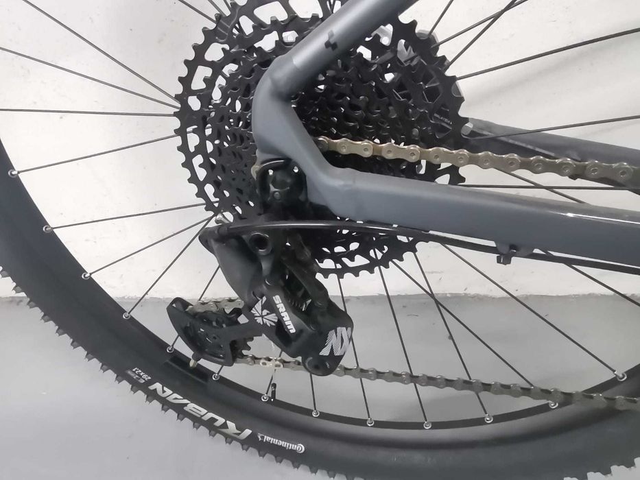 Bike BTT Cube Tamanho M