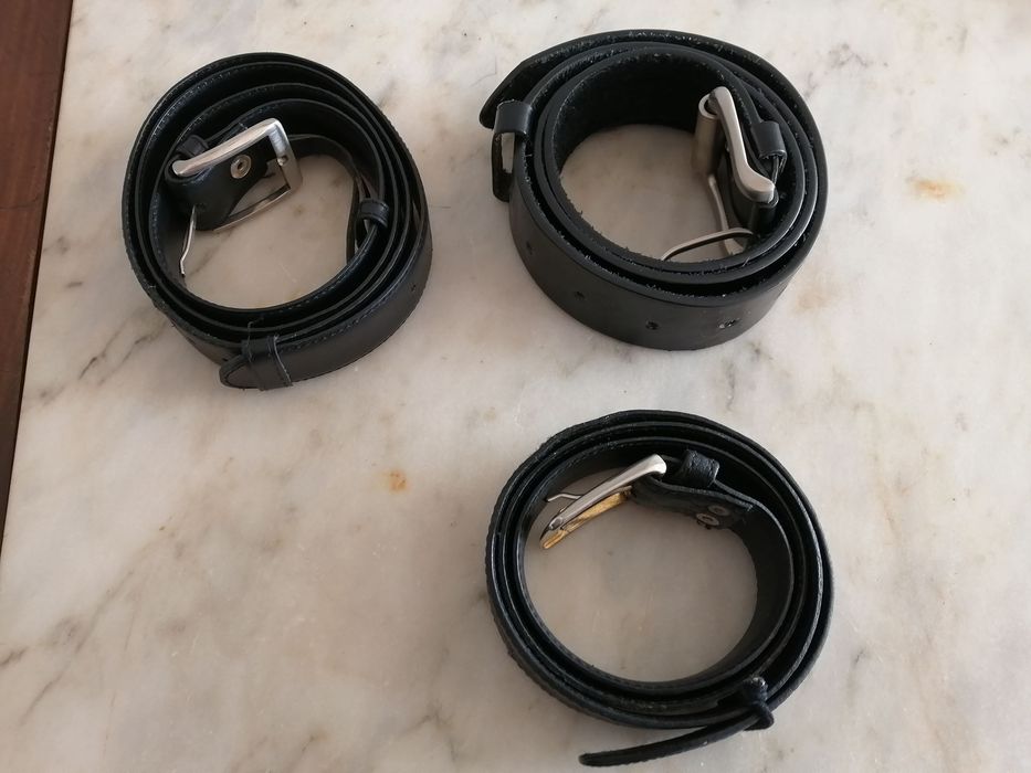 vários cintos homem e senhora