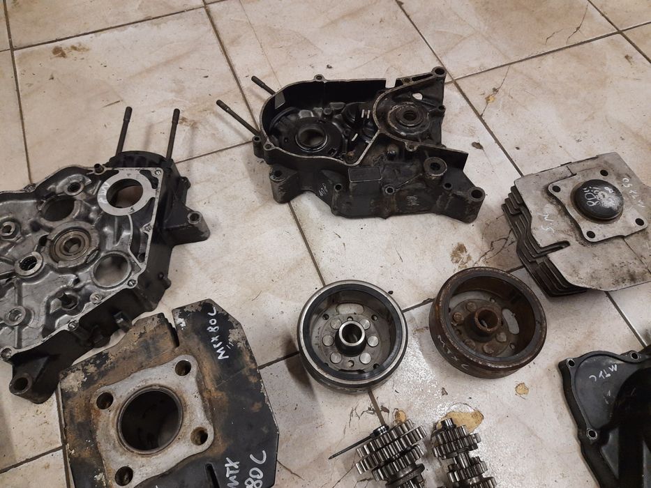 Honda Mtx 80 C silnik HD02E części cylinder magneto kopka karter  kapa