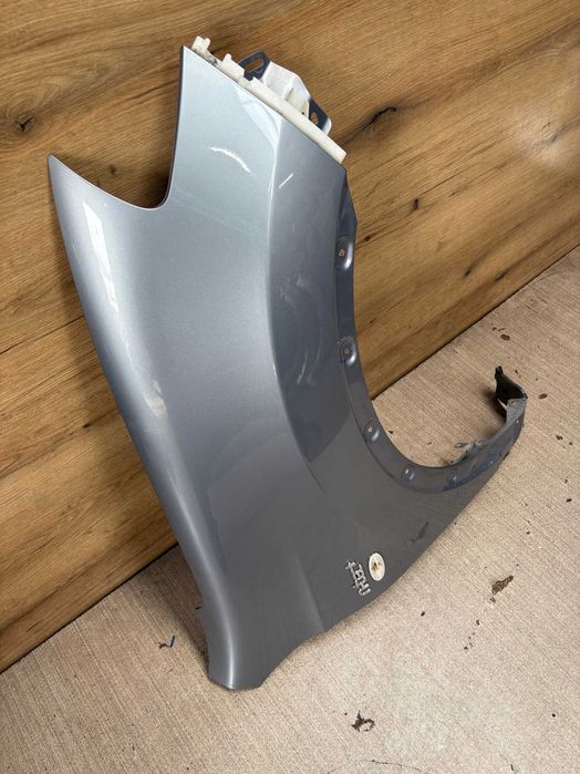 błotnik przedni prawy nissan qashqai lift kolor kaq