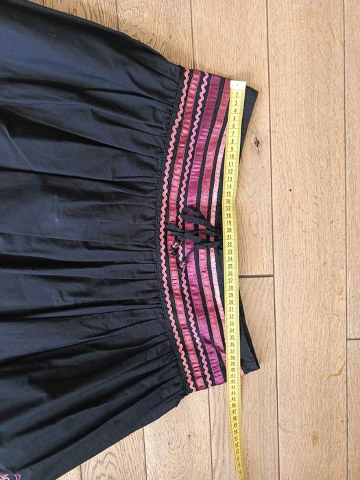 Folkowa spódnica boho etno w kwiatki w paski