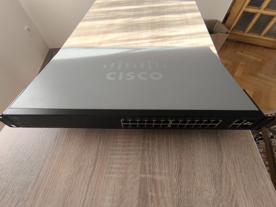 Switch, przełącznik zarządzalny Cisco SF200-24