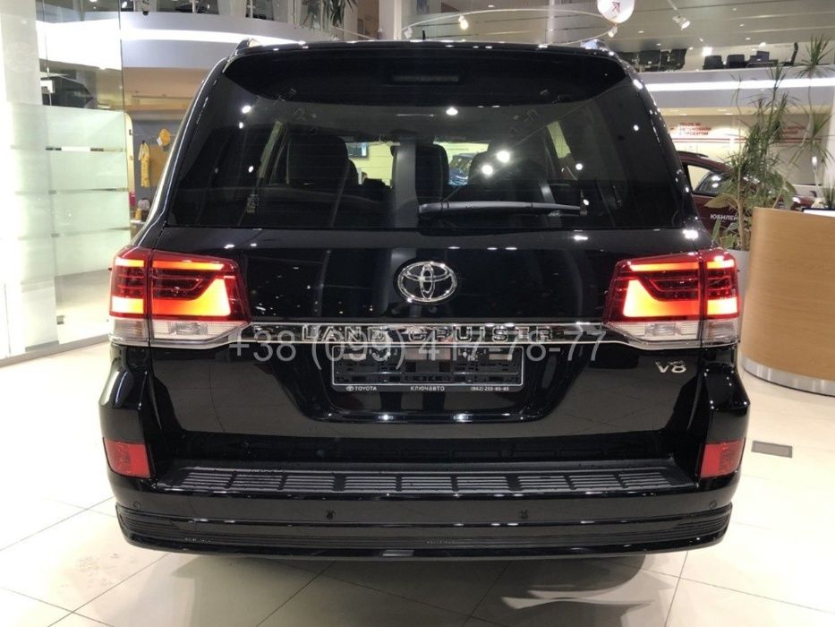 Обвес и решетка накладки Executive Lounge TOYOTA Cruiser 200 LC200