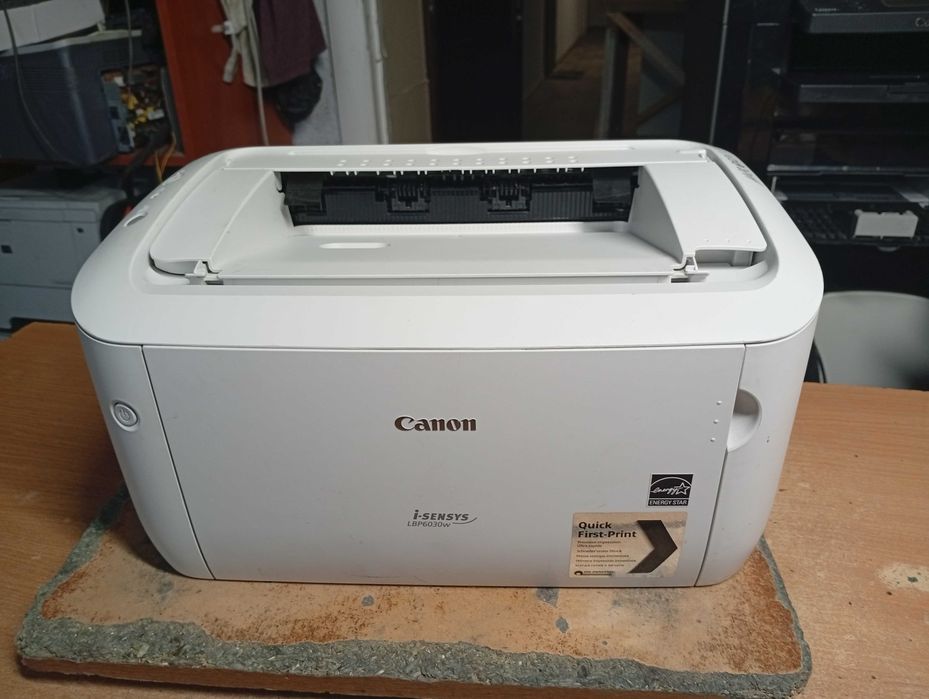 Лазерний принтер Canon i-SENSYS LBP-6030w з WiFi та LBP6030b