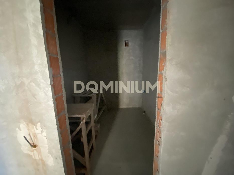 Продається 3 кімнатна квартира в м. Хуст