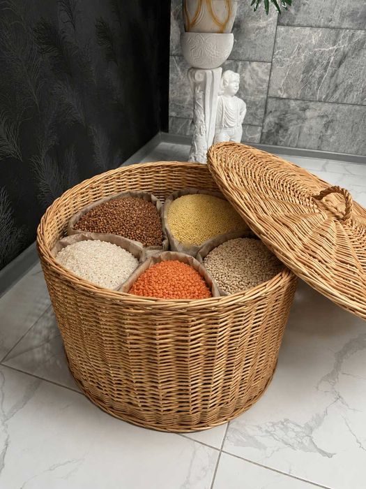 Корзина плетена з кришкою для круп