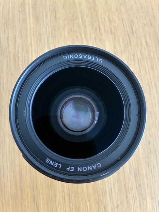 Canon ef 35mm 1.4