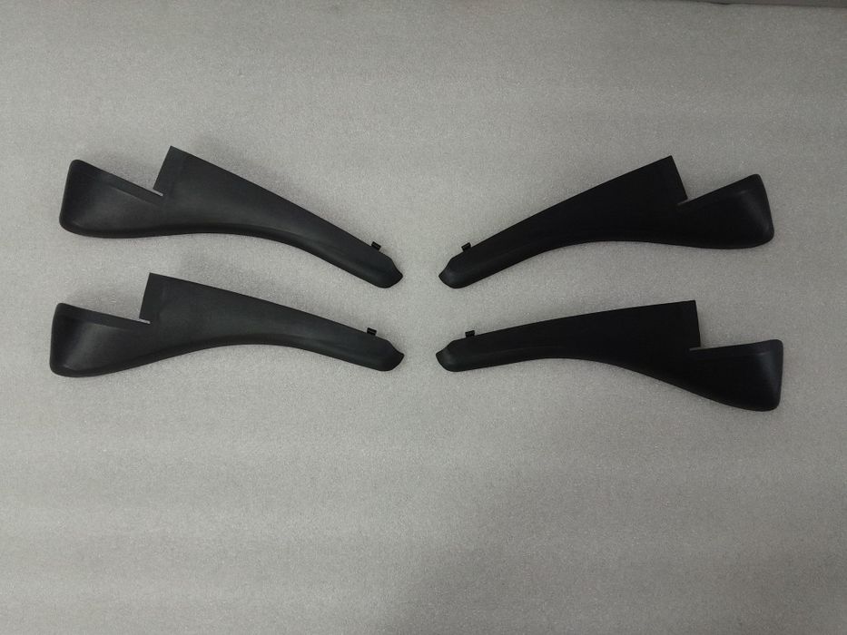 Накладка лобового скла RENAULT MASTER 3