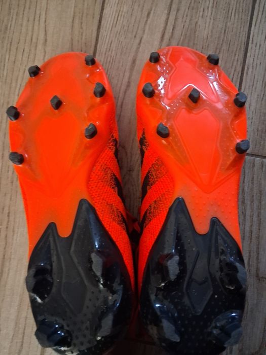 Korki piłkarskie Adidas Predator Freak.3 FG