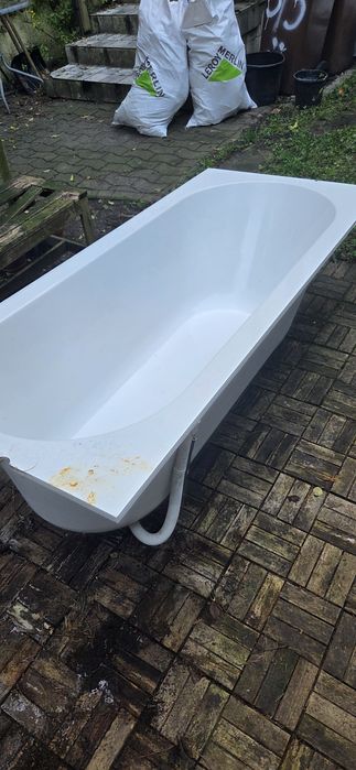 Oddam wannę Villeroy&Boch