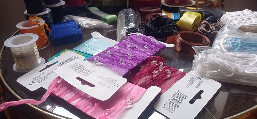 Retrosaria - material para costura