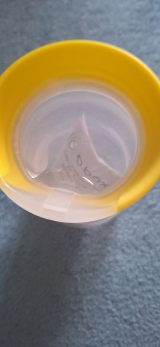 Nowy kubek treningowy b.box + wieczko