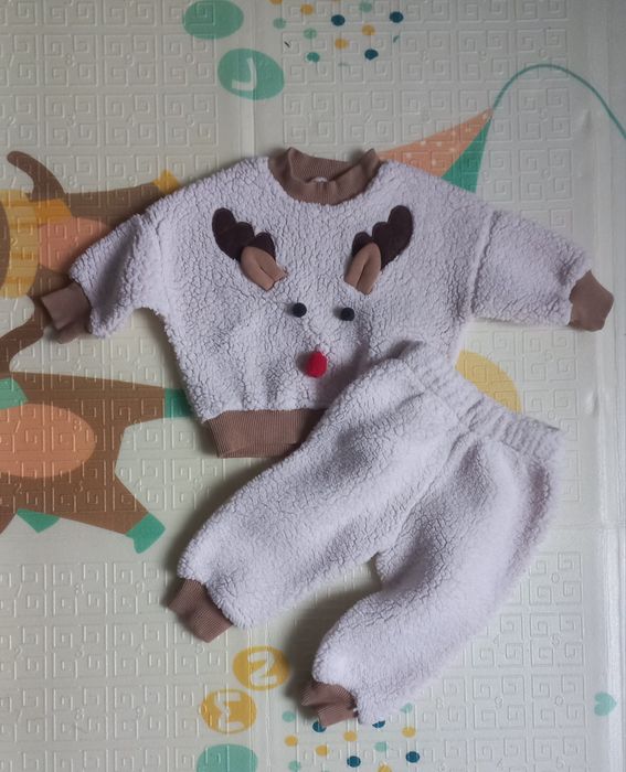 Костюм для малечі