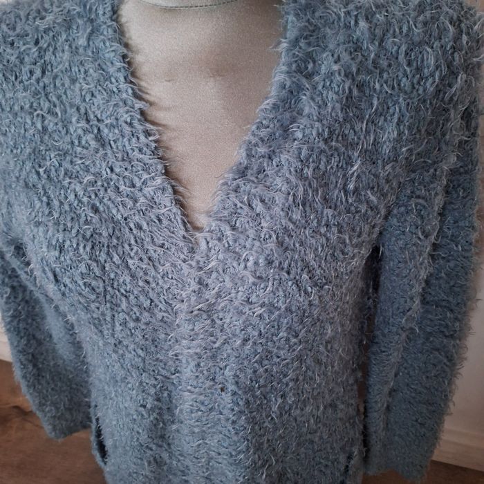 Sweter damski kardigan włochaty 40 L niebieski