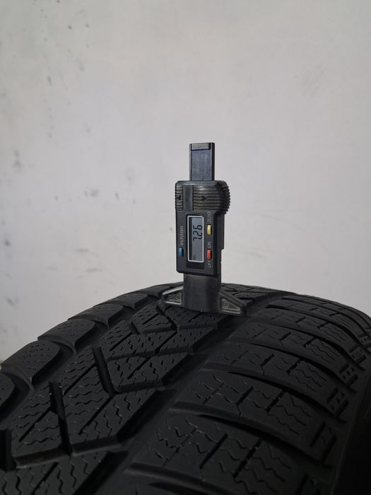 Шини колеса 225 45 R18 PIRELLI Sottozero 3 резина покришки Зима