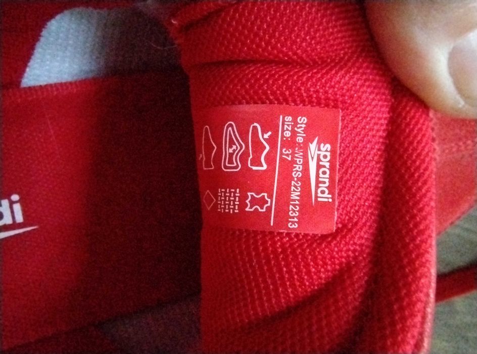 Sneakers, trampki, Sprandi czerwone, roz.37, nowe
