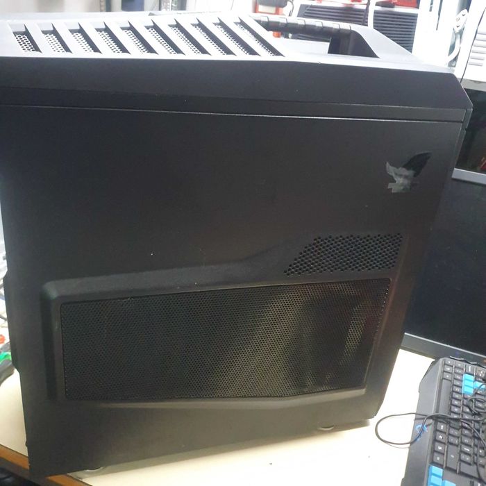 Pc gaming em bom estado